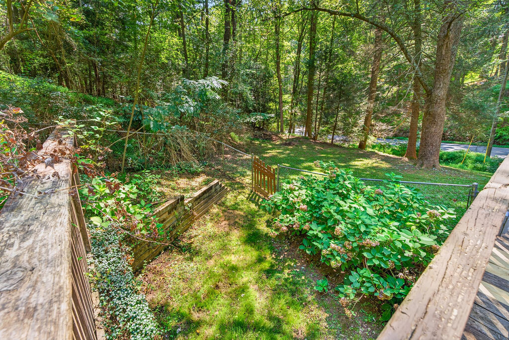466 Ellington Road