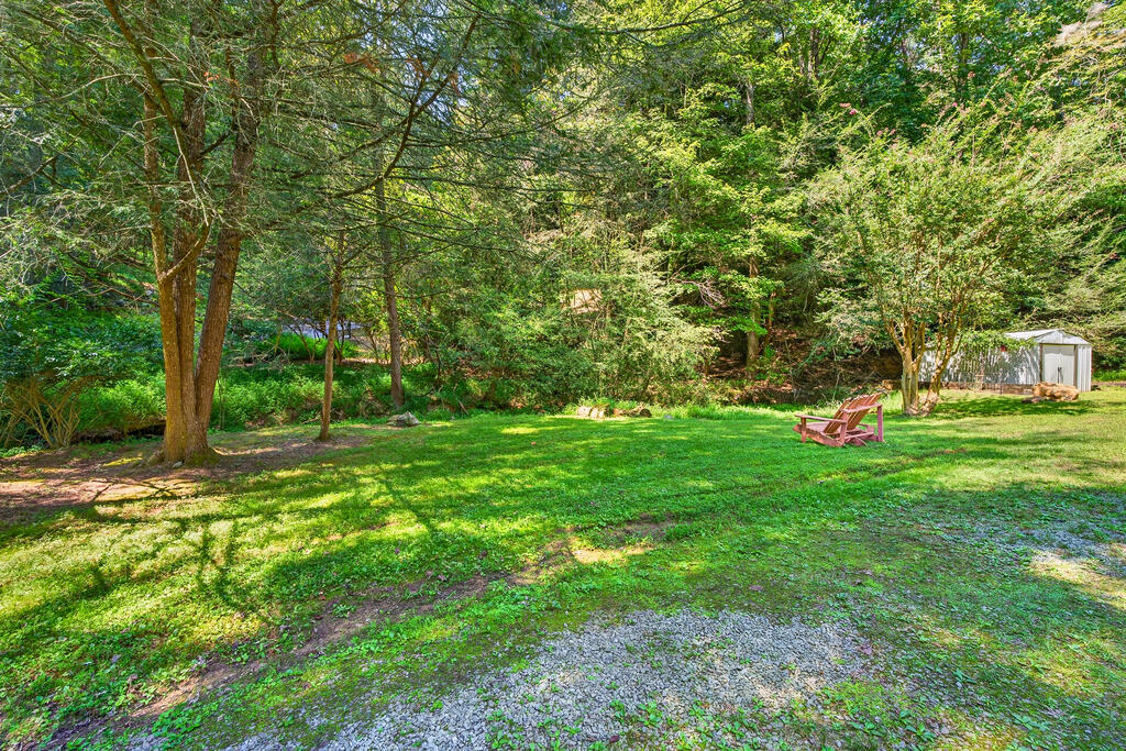 466 Ellington Road