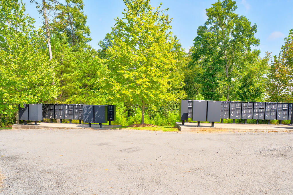 1068 High River Road