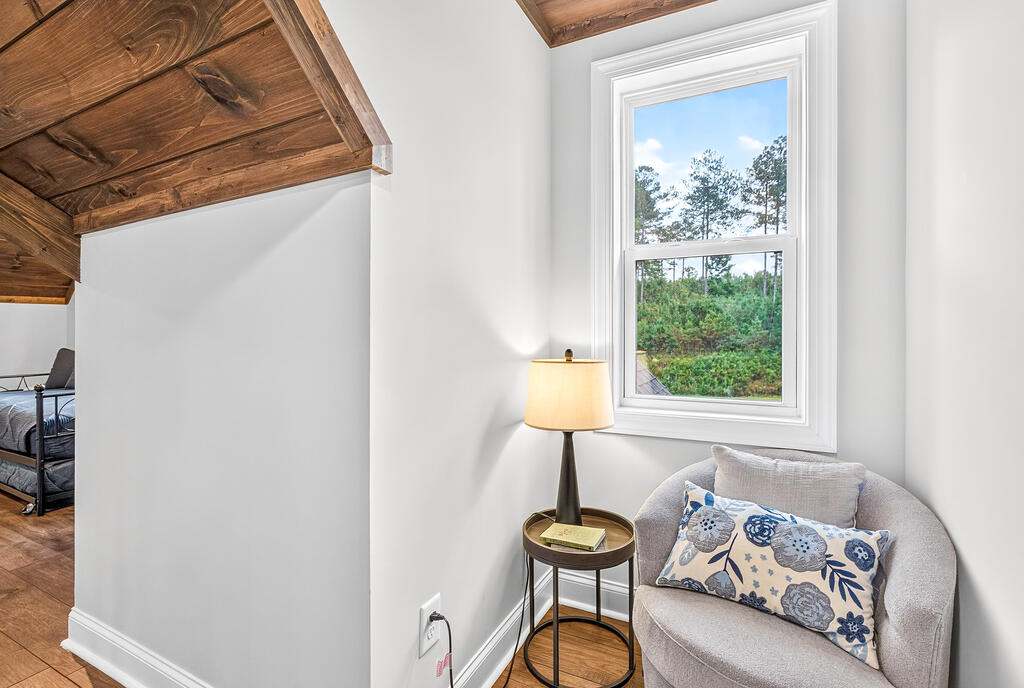 1068 High River Road