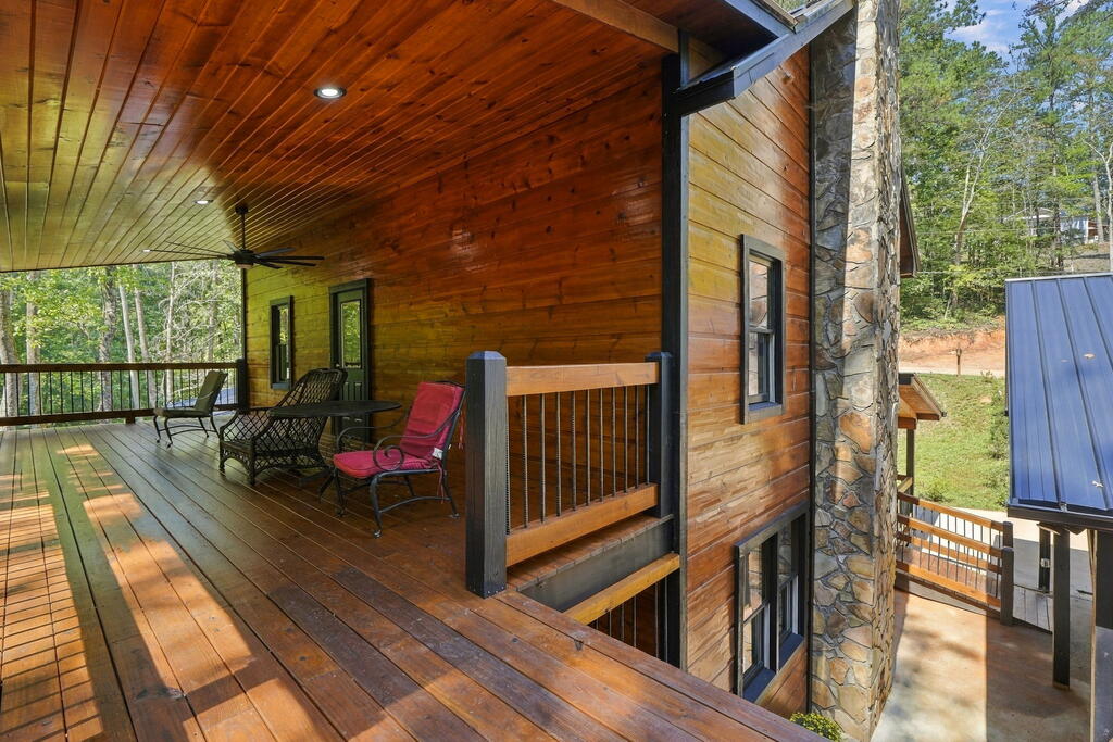 268 Mission Hill Rd