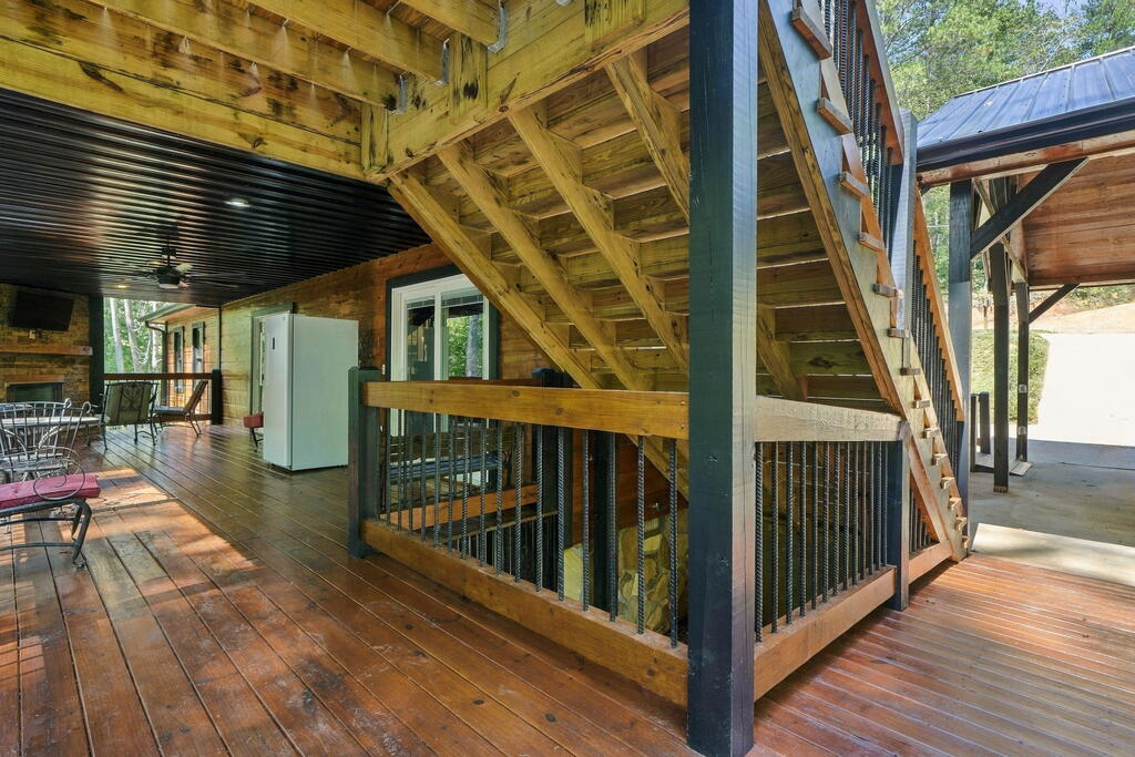 268 Mission Hill Rd