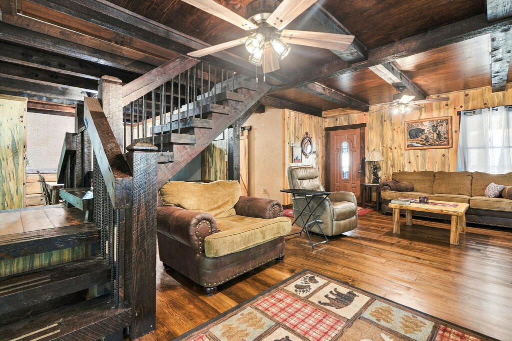 268 Mission Hill Rd