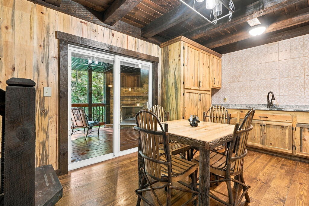 268 Mission Hill Rd