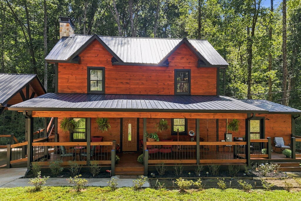 268 Mission Hill Rd