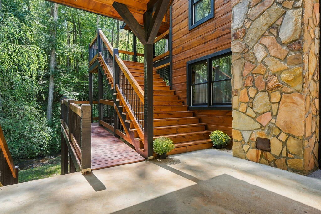268 Mission Hill Rd