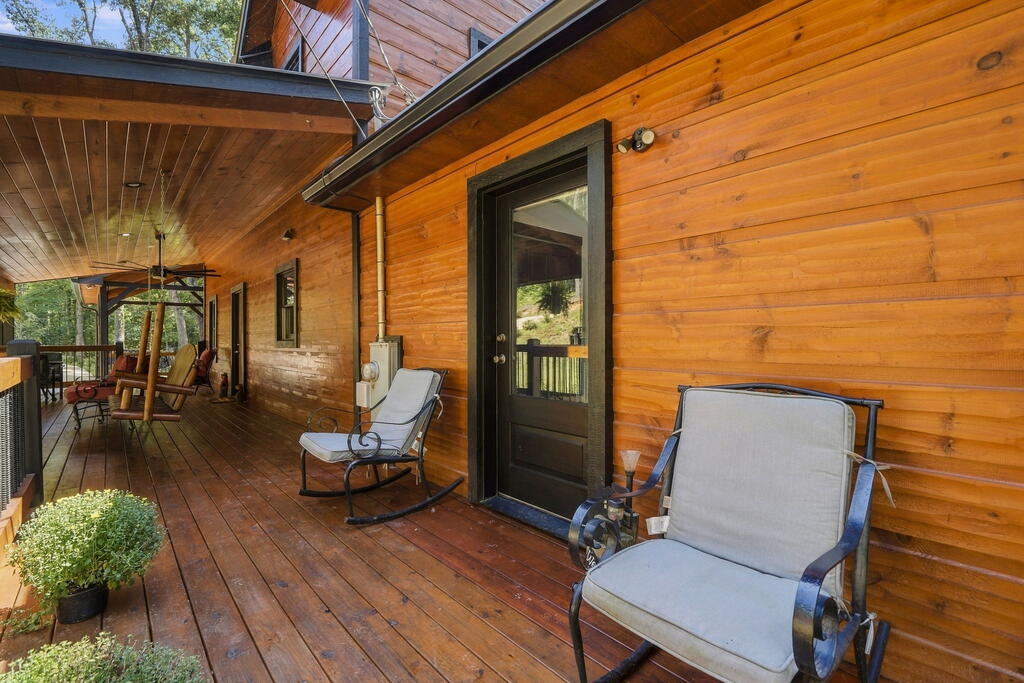 268 Mission Hill Rd