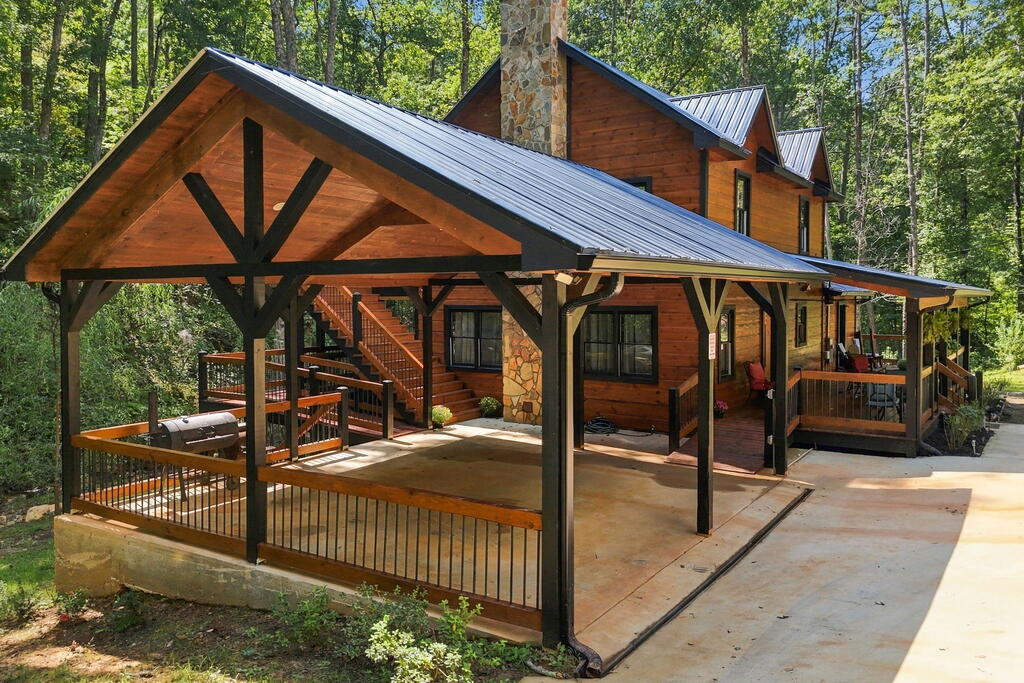 268 Mission Hill Rd