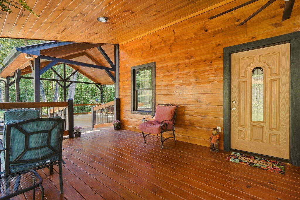 268 Mission Hill Rd