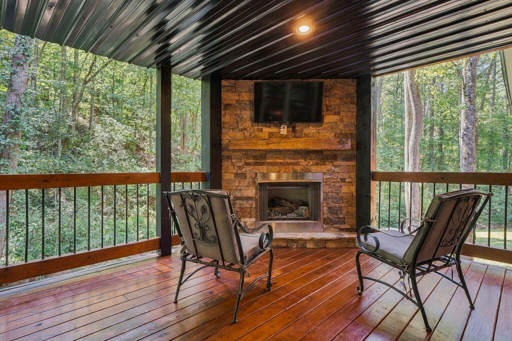 268 Mission Hill Rd