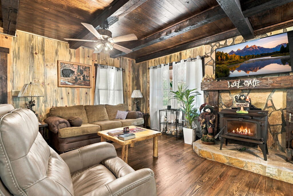 268 Mission Hill Rd