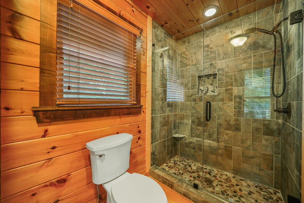 551 Amy Creek Circle