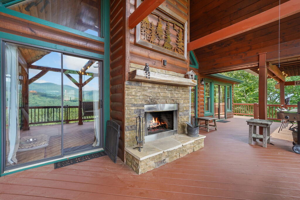 551 Amy Creek Circle