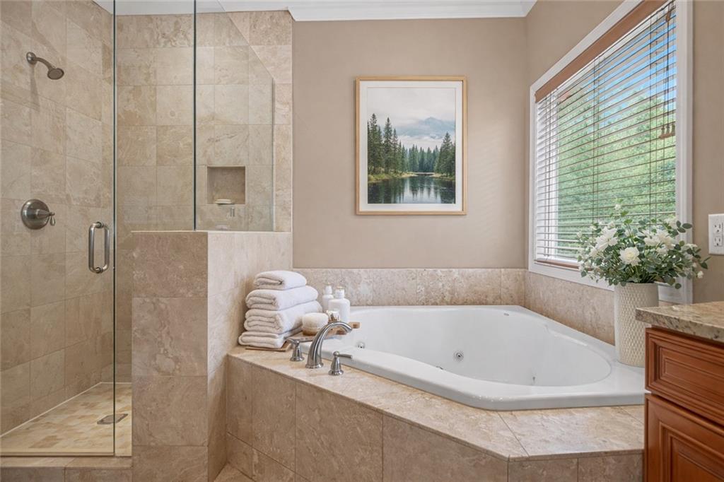 3184 Saint Andrews Way