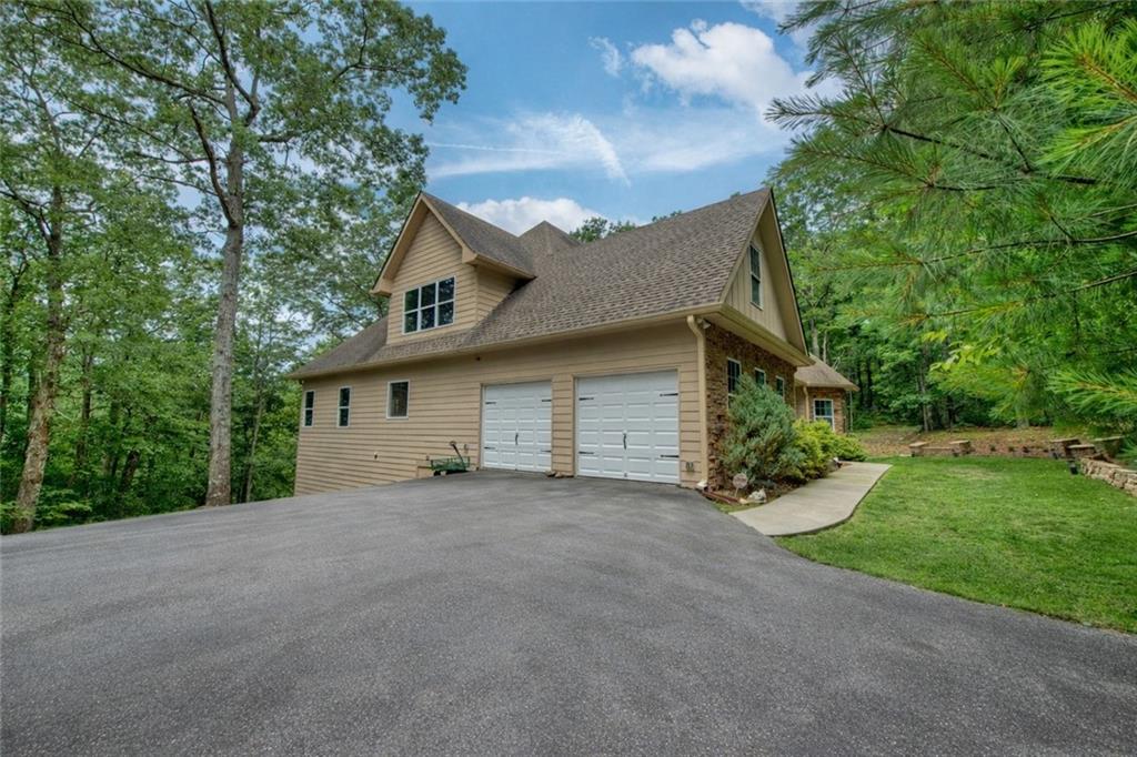 3184 Saint Andrews Way