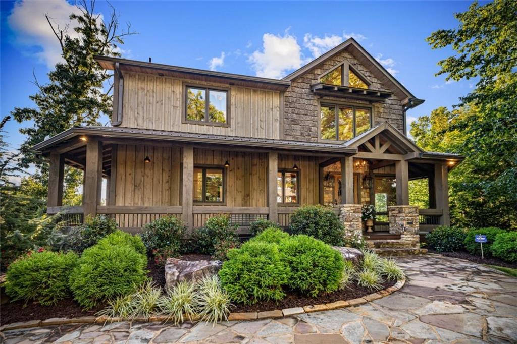 520 Overlook Drive