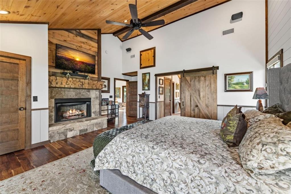 520 Overlook Drive