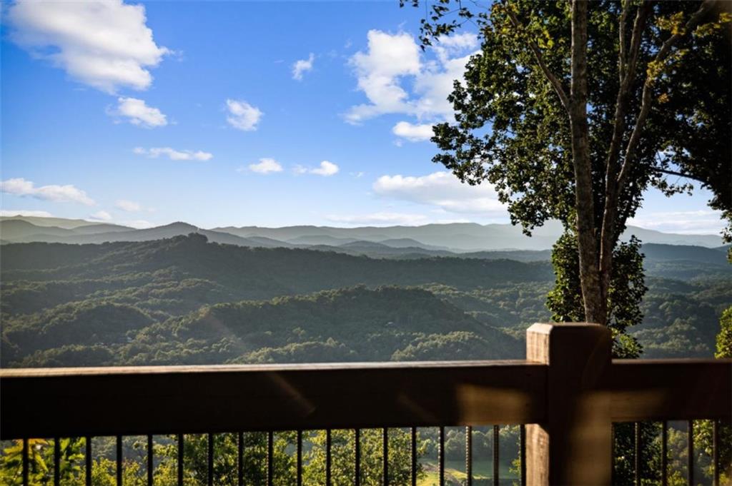 520 Overlook Drive