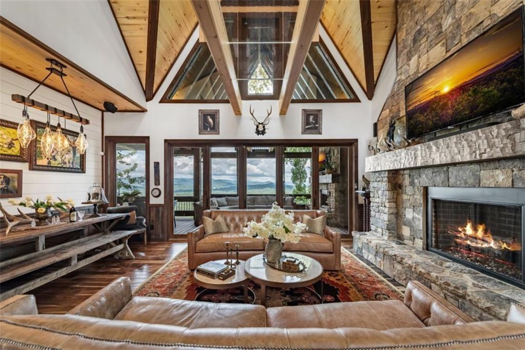 520 Overlook Drive