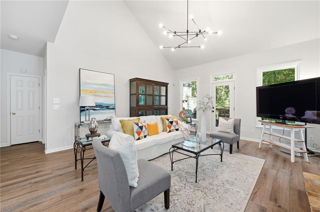 1161 Grand Oaks Glen NW