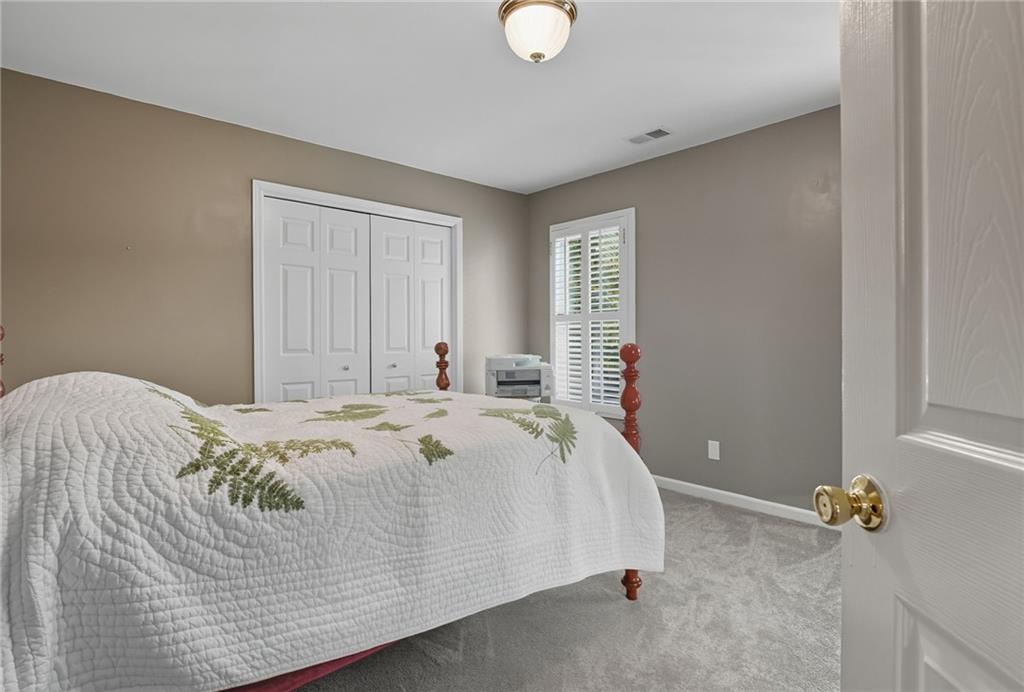 1161 Grand Oaks Glen NW