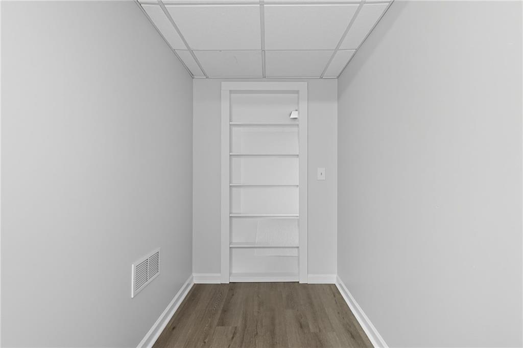 1161 Grand Oaks Glen NW