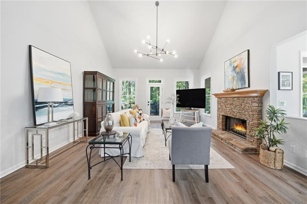 1161 Grand Oaks Glen NW