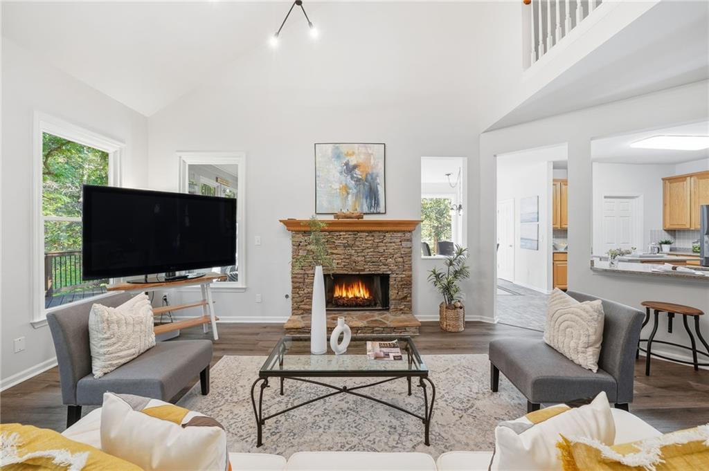 1161 Grand Oaks Glen NW