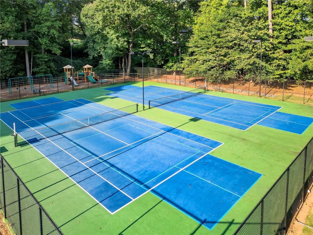 1161 Grand Oaks Glen NW