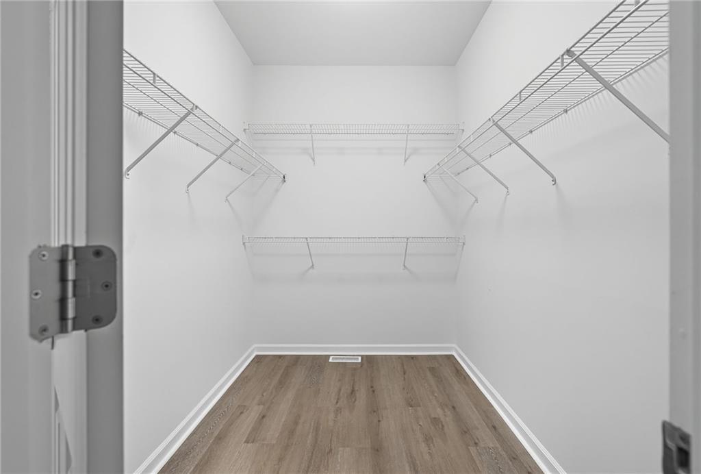 1161 Grand Oaks Glen NW