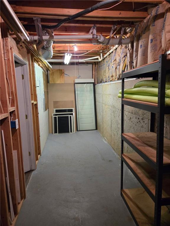 1161 Grand Oaks Glen NW