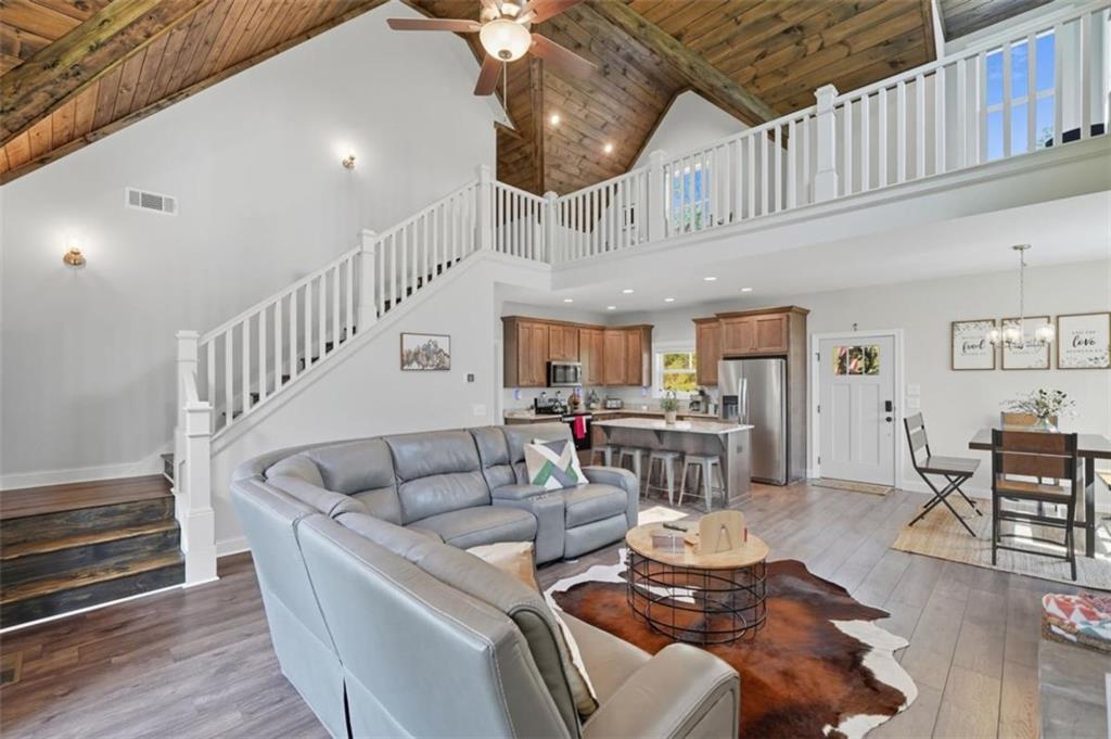 1068 High River Road