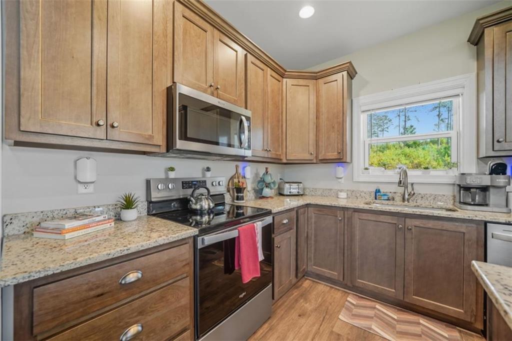 1068 High River Road