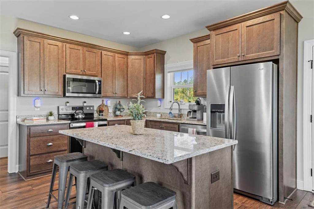 1068 High River Road