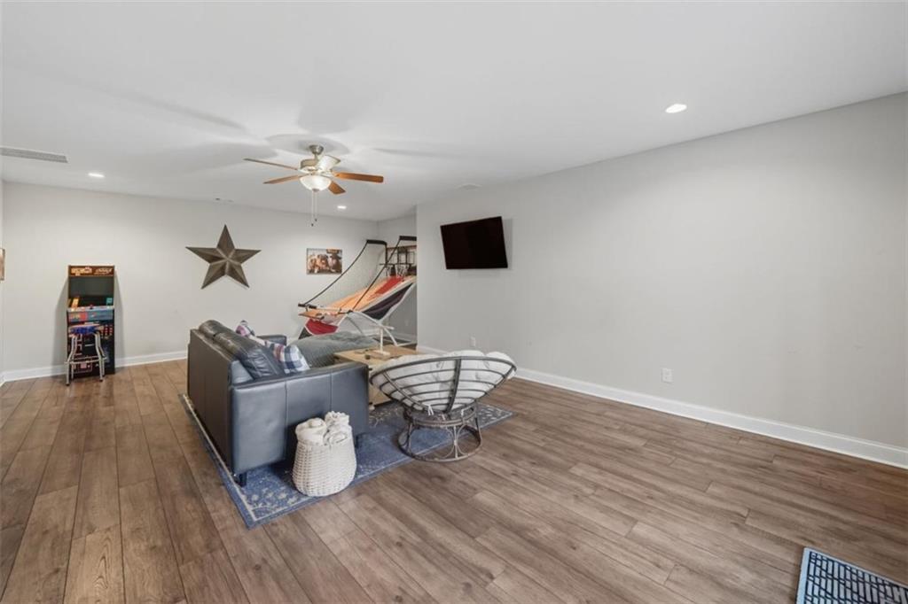 1068 High River Road