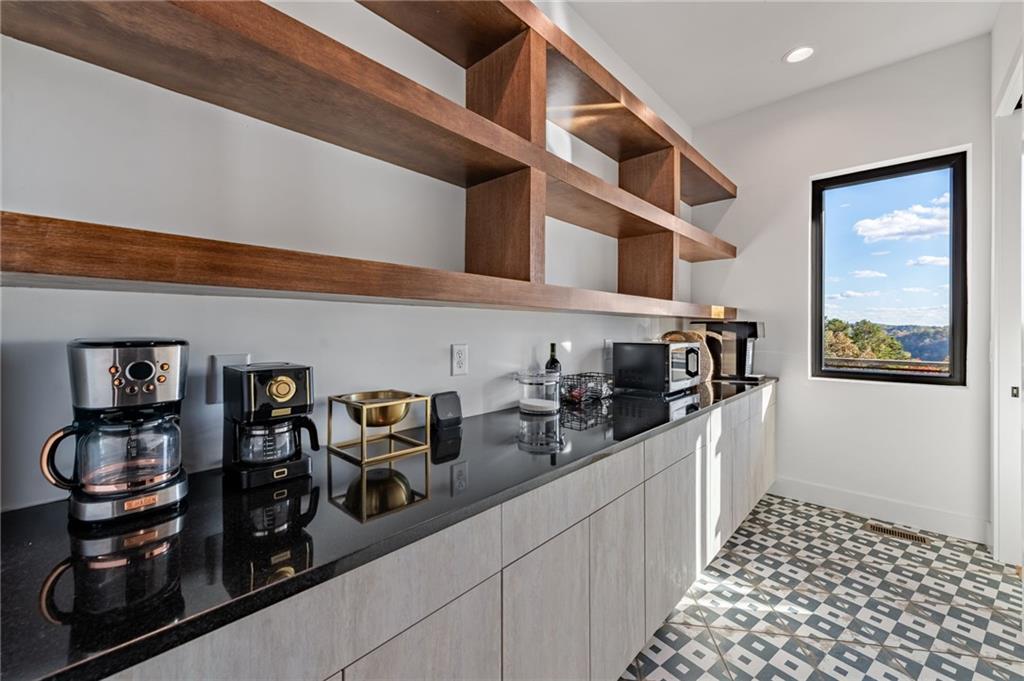 191 High River Landing