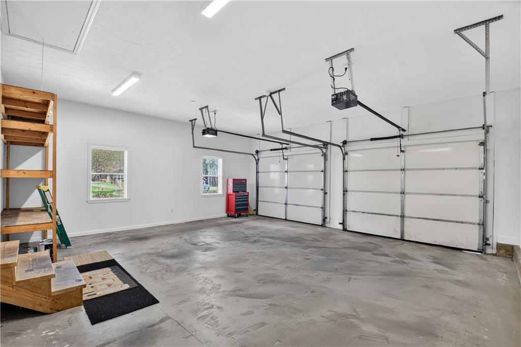 7634 Chatsworth Highway