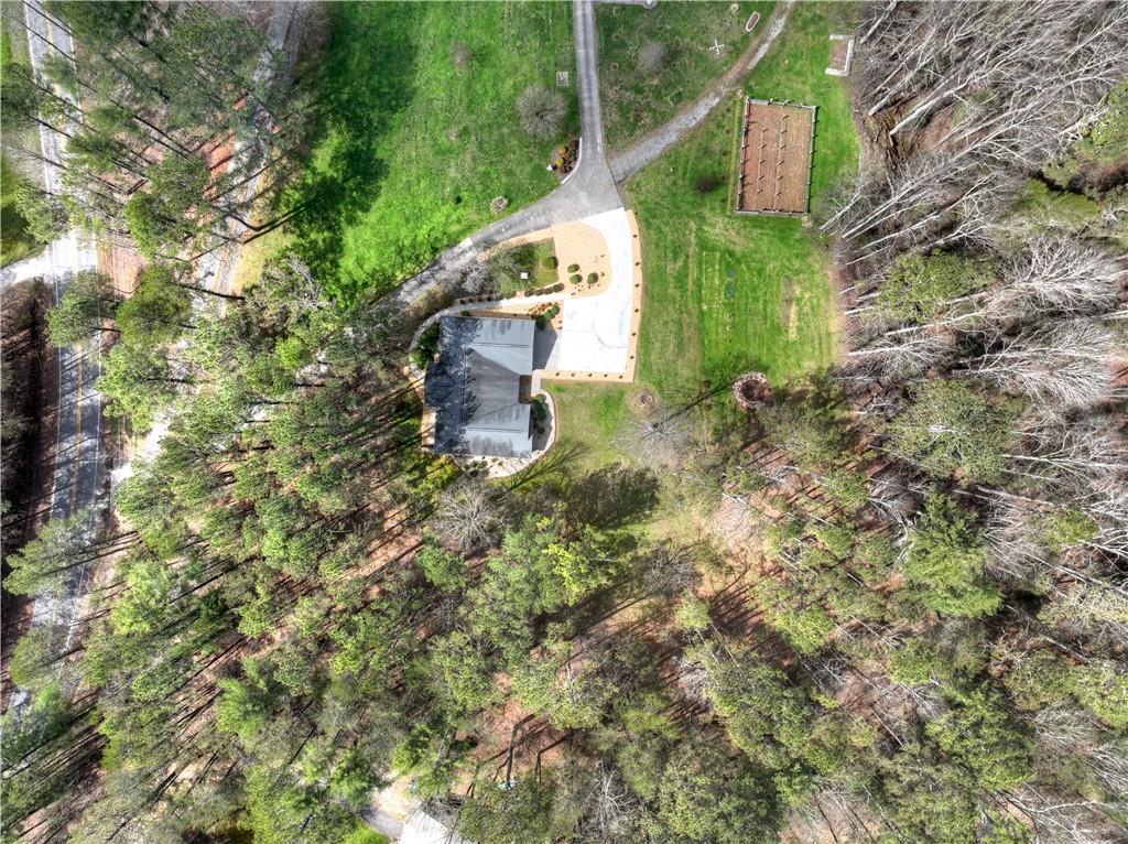 7634 Chatsworth Highway