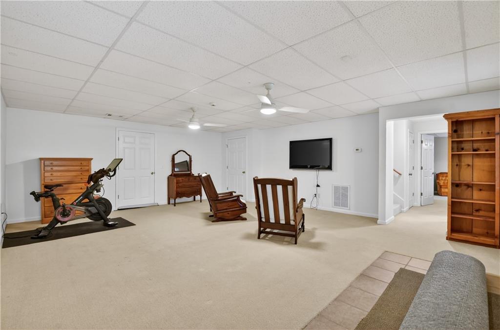 7634 Chatsworth Highway