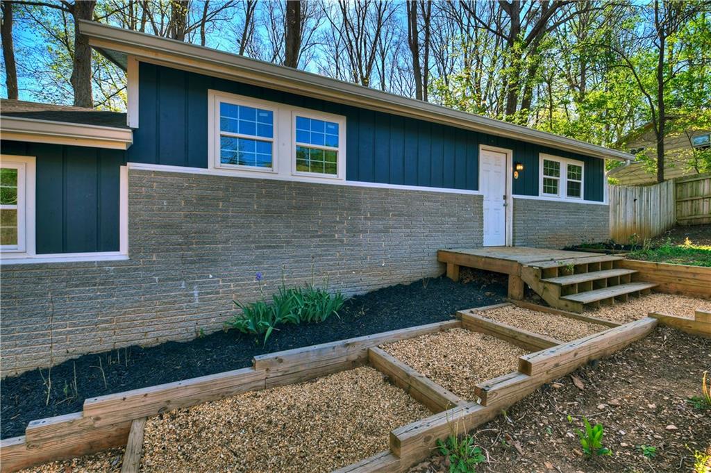 764 Hood Road