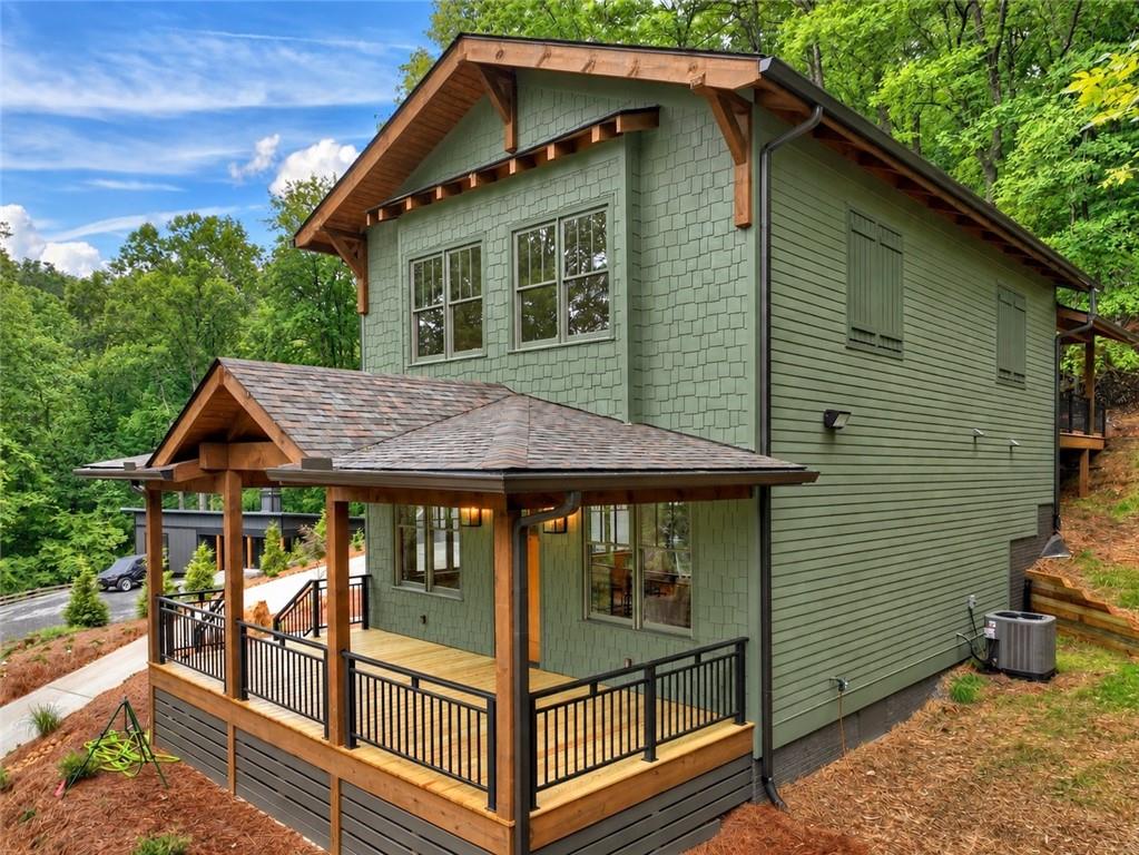 91 Edgewater Drive
