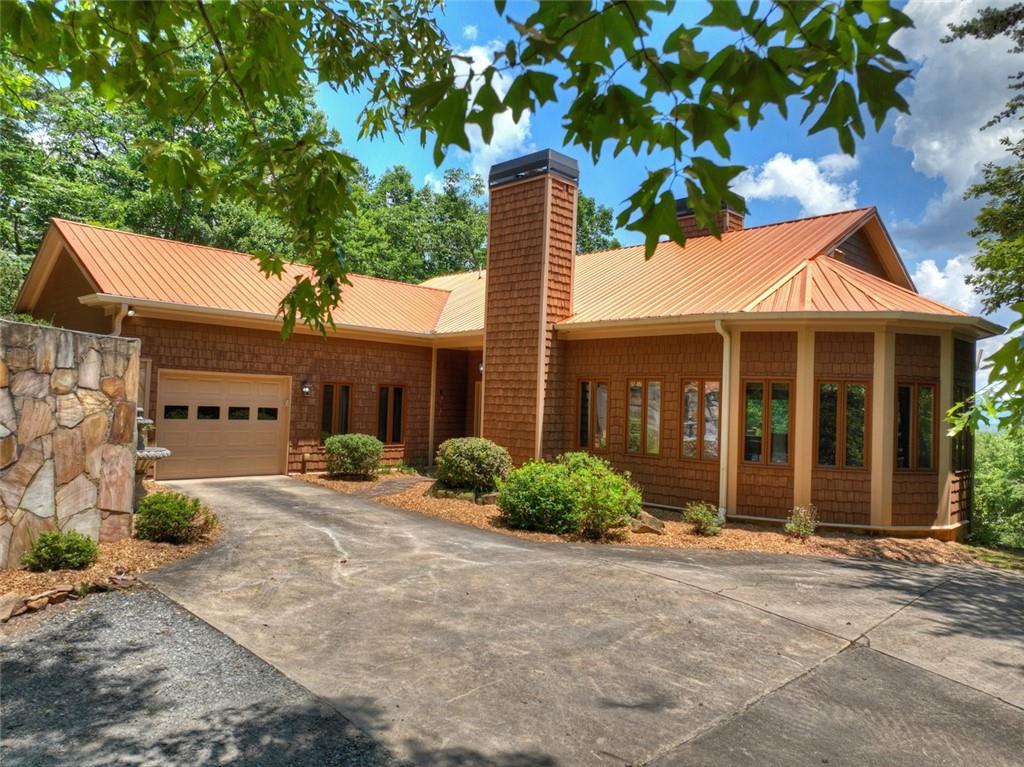762 Pettit Ridge Road