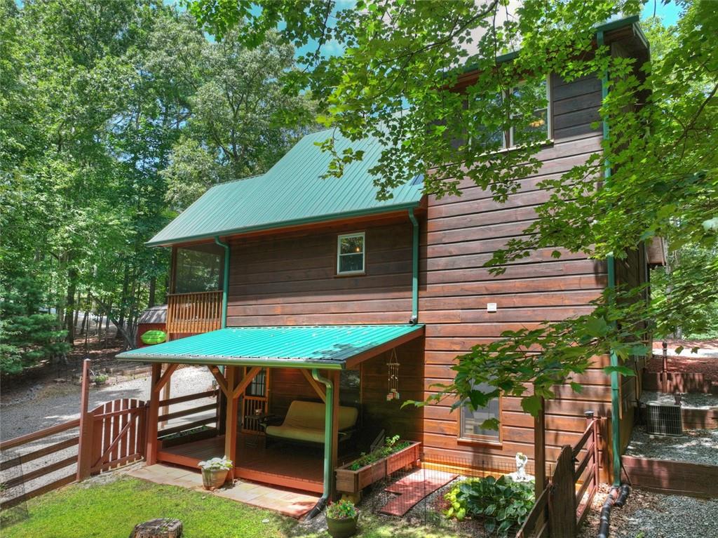 612 Medina Court
