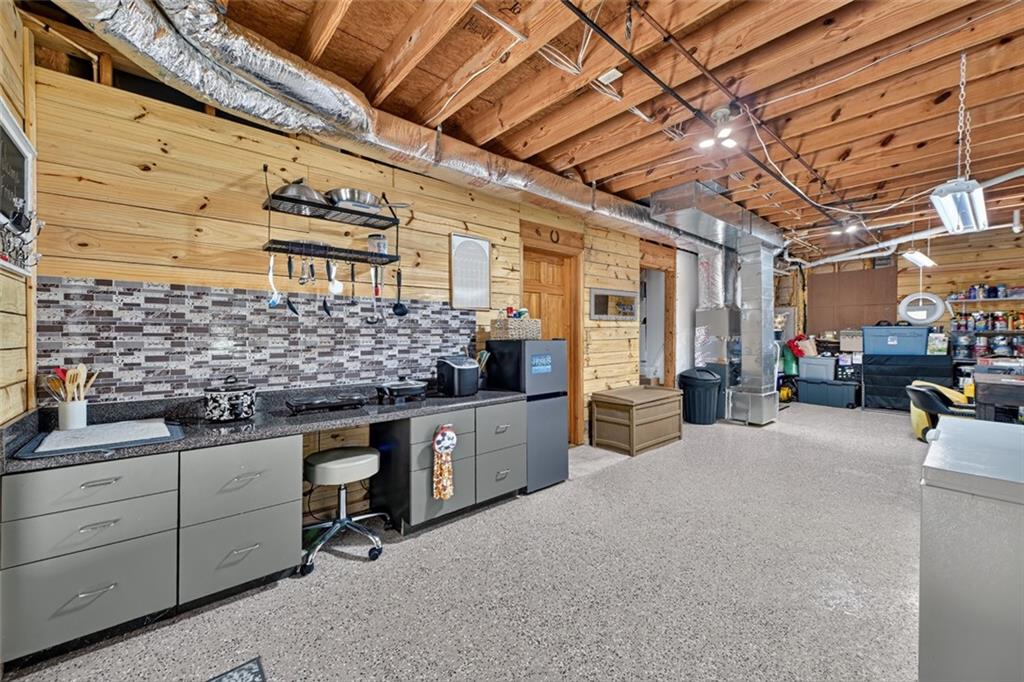 612 Medina Court