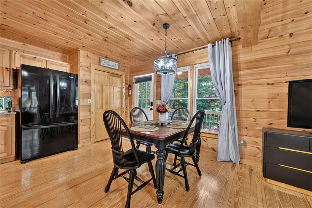 612 Medina Court