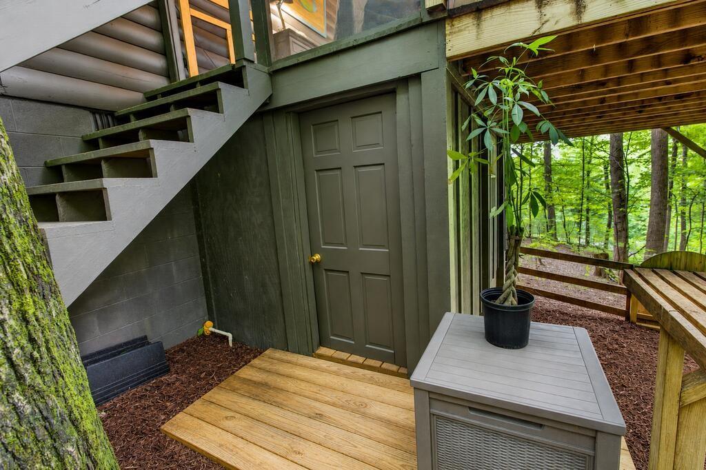 681 Skyview Drive