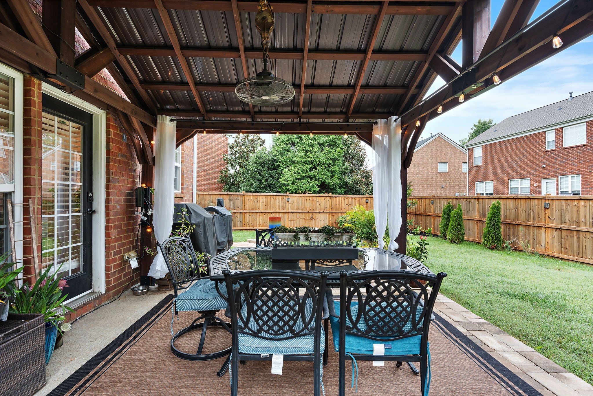 2117 Bucolic Ct, SW