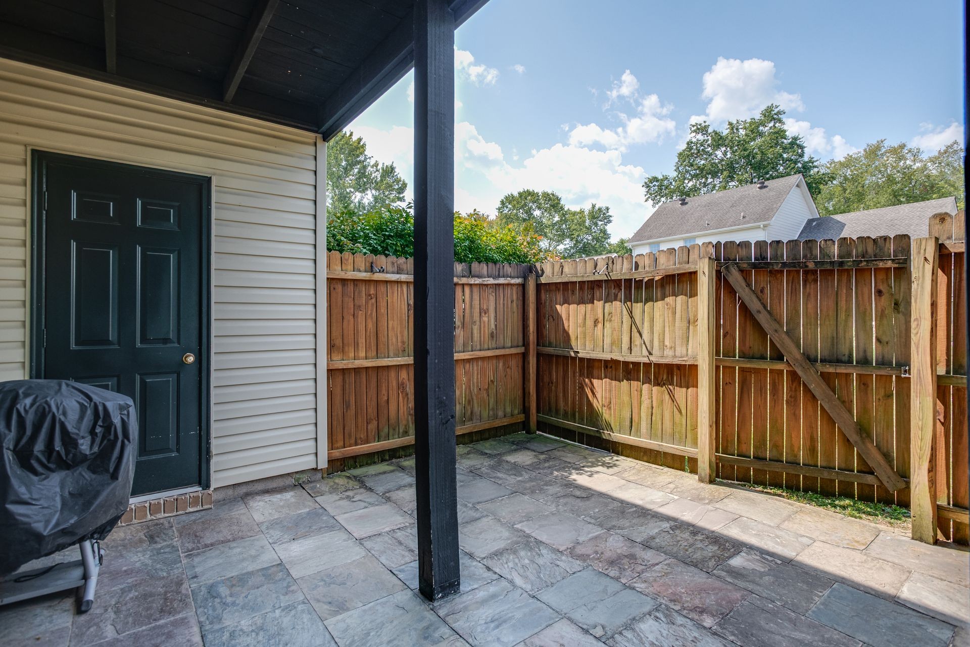 2741 Kennedy Ct, W Unit: 2741