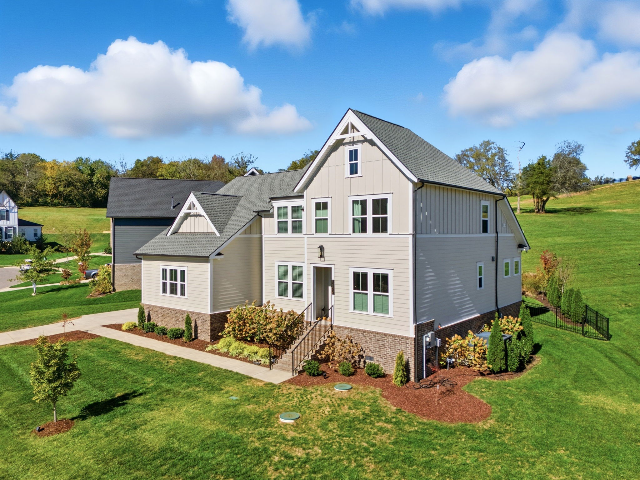 7199 Neills Branch Dr