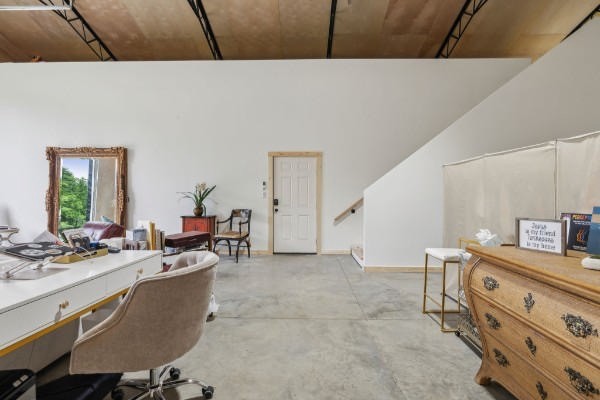 1345 Webb Rd